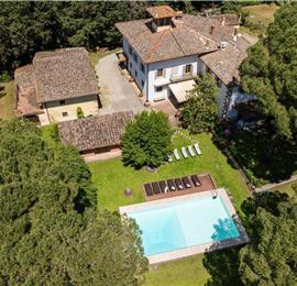 8 Bedroom Villa with Pool near Certaldo, Tuscany, Sleeps 14 - 15